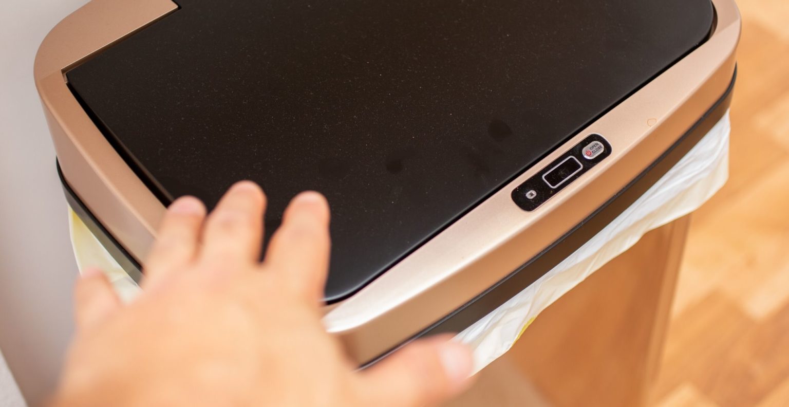 The Best Sensor Bins UK (2024 Review) Spruce Up!