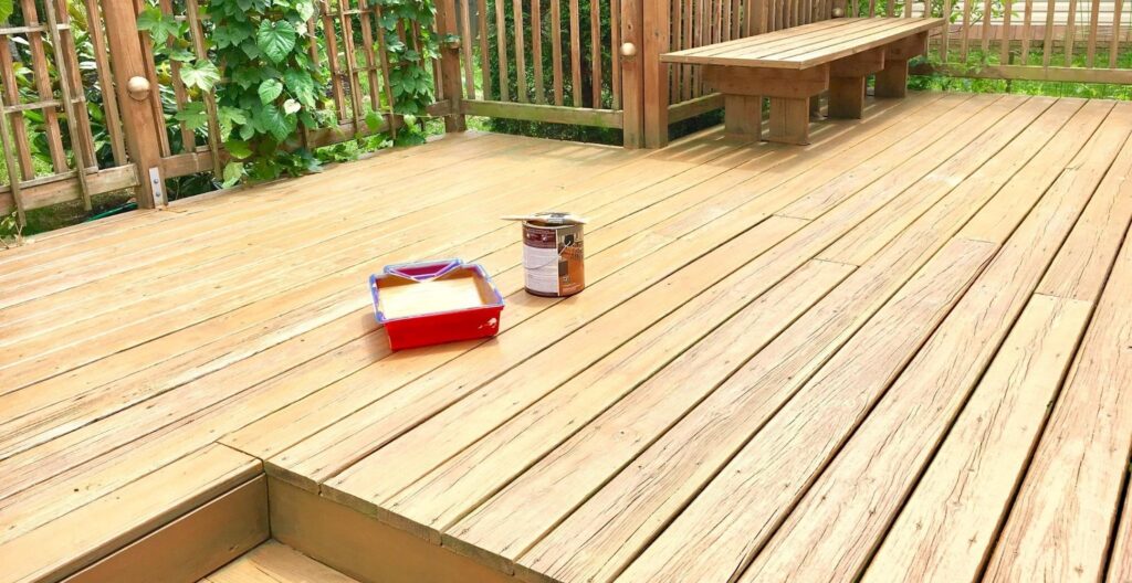 best-decking-oil-and-paint
