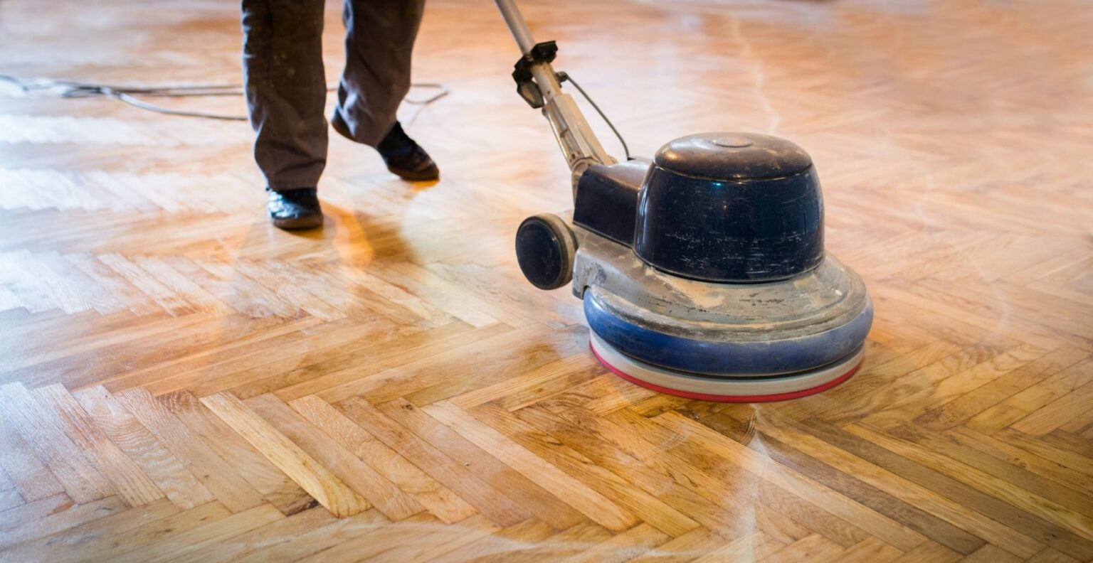 5 Best Floor Polishers UK (2024 Review) | Spruce Up!