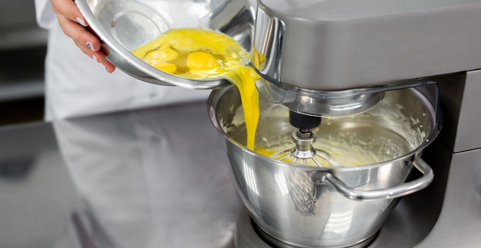 4 Best Stand Mixers UK (2024 Review) Spruce Up!