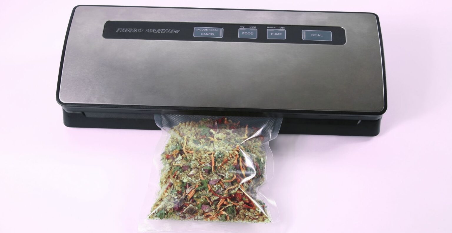 The Best Vacuum Sealers UK (2024 Review) Spruce Up!