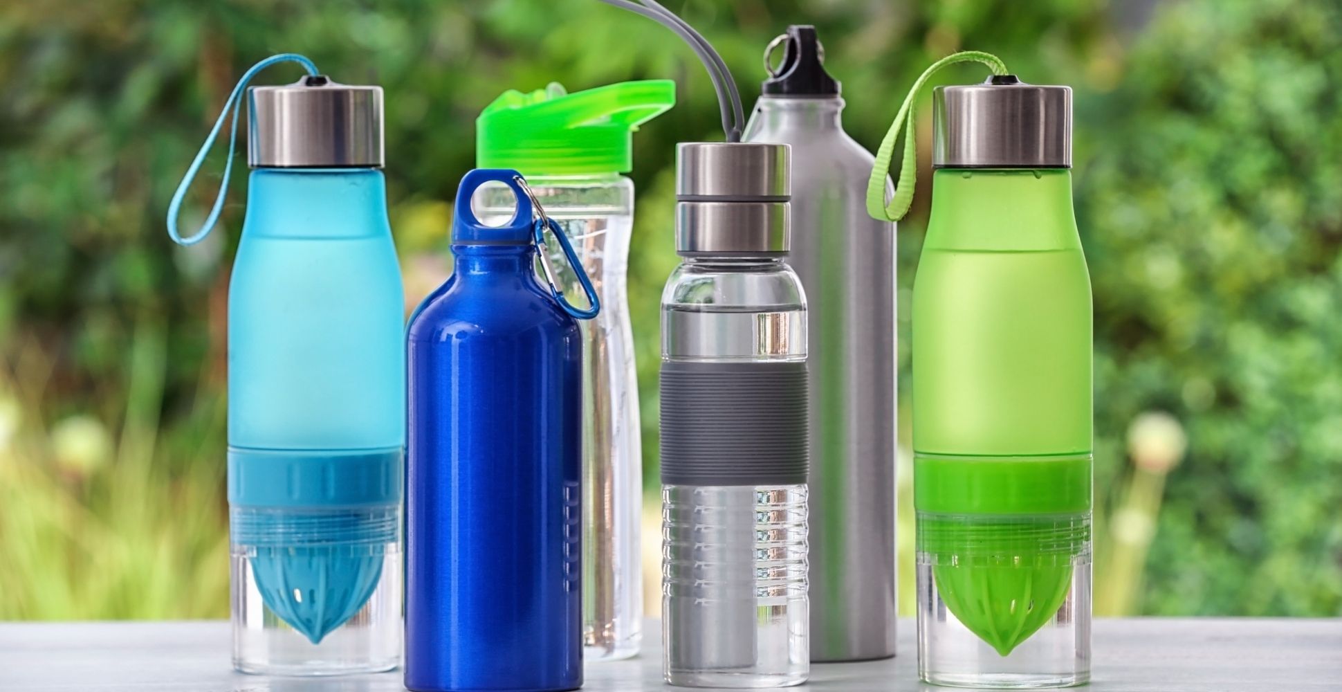 5 Best Water Bottles UK (2024 Review) Spruce Up!