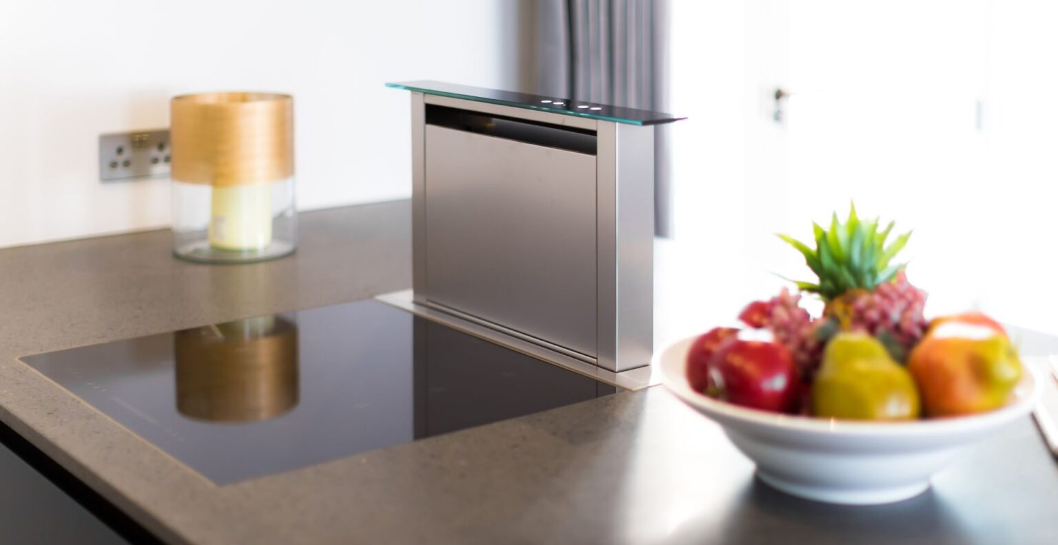 4 Best Downdraft Hoods UK (2024 Review) Spruce Up!