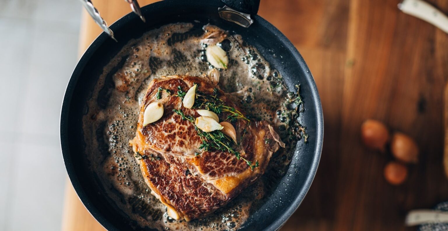 5 Best Non Stick Frying Pans UK (2024 Review) Spruce Up!