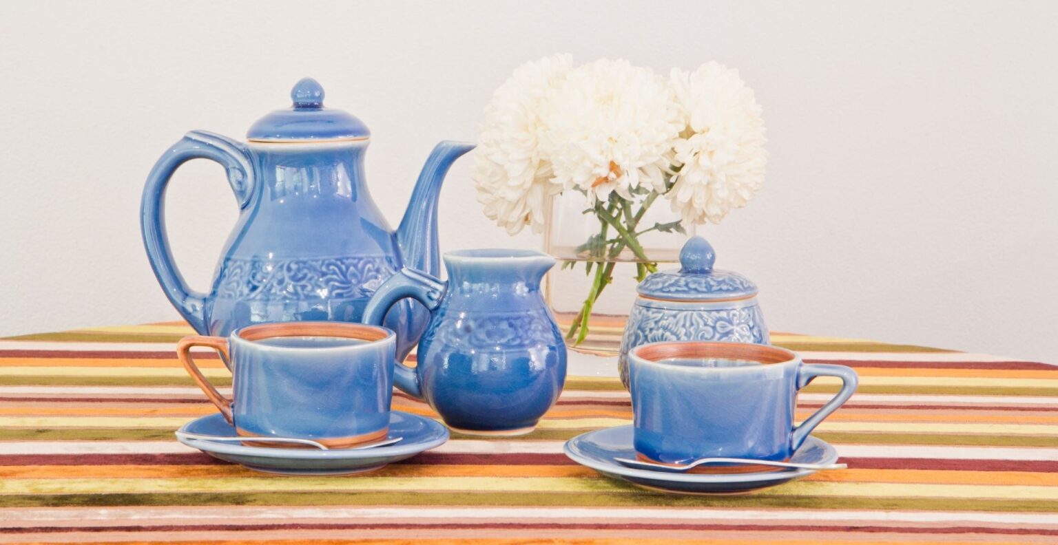 5 Best Tea Sets UK (2024 Review) Spruce Up!