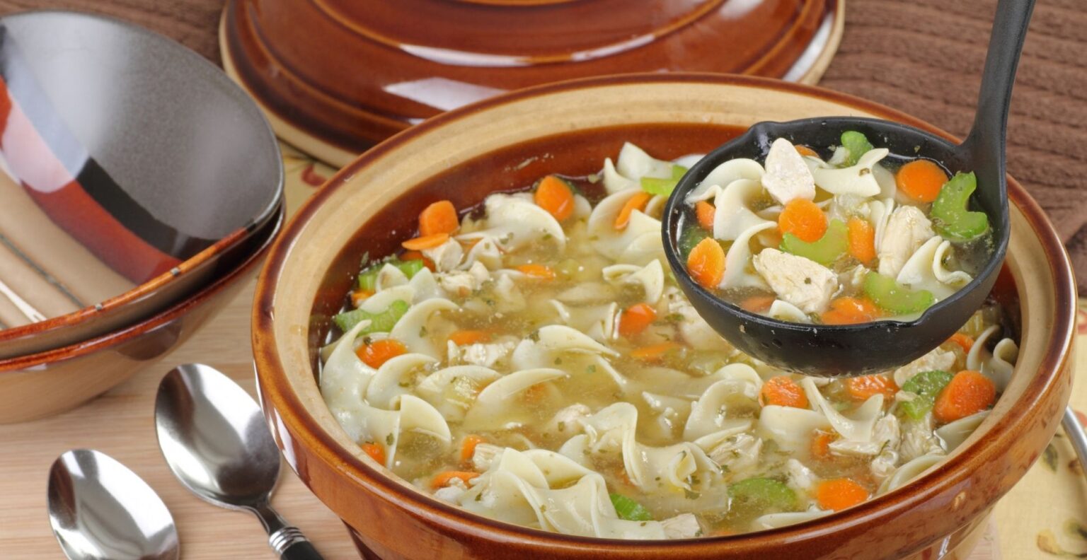 5 Best Soup Ladles UK (2024 Review) Spruce Up!