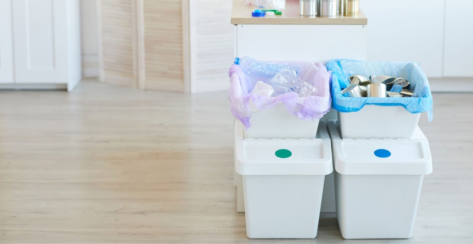 5 Best Indoor Recycling Bins UK (2024 Review) Spruce Up!