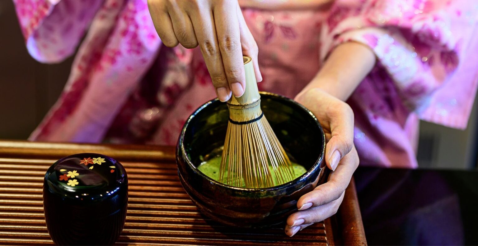 5 Best Matcha Bowls UK (2024 Review) Spruce Up!