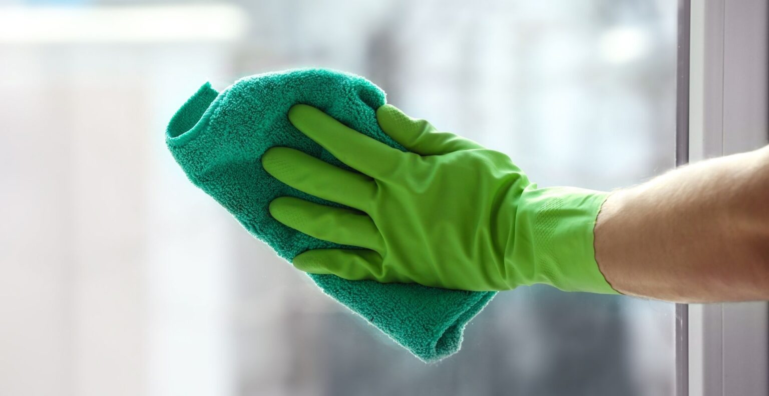 5 Best Cleaning Cloths UK (2024 Review) Spruce Up!