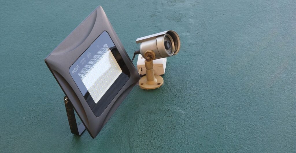 best-security-floodlight-camera