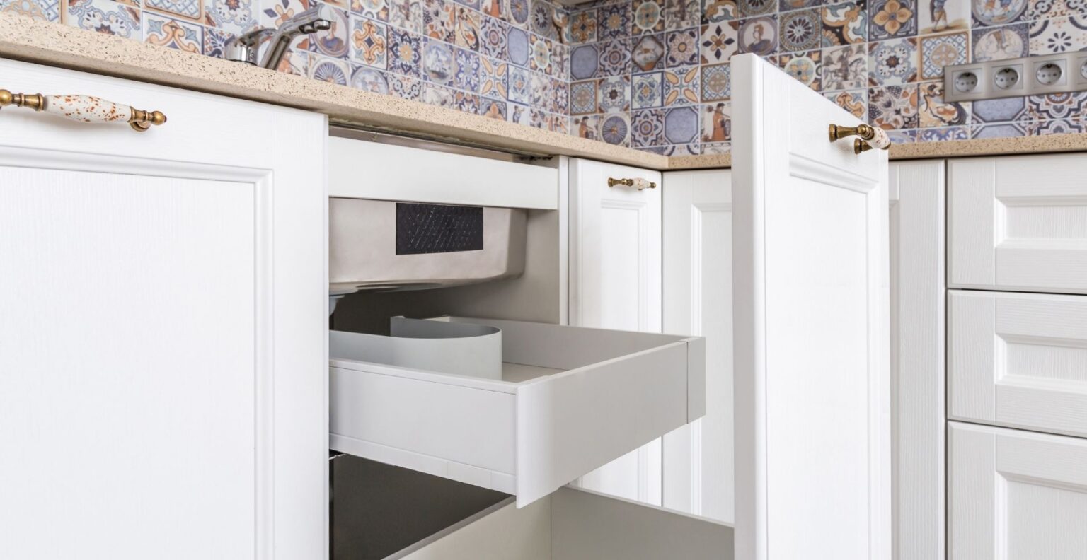 4 Best Under Sink Storage Racks UK (2024 Review) Spruce Up!