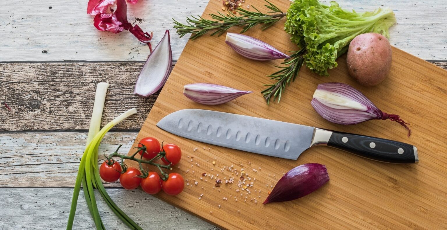7 Best Vegetable Knives UK (2024 Review) Spruce Up!