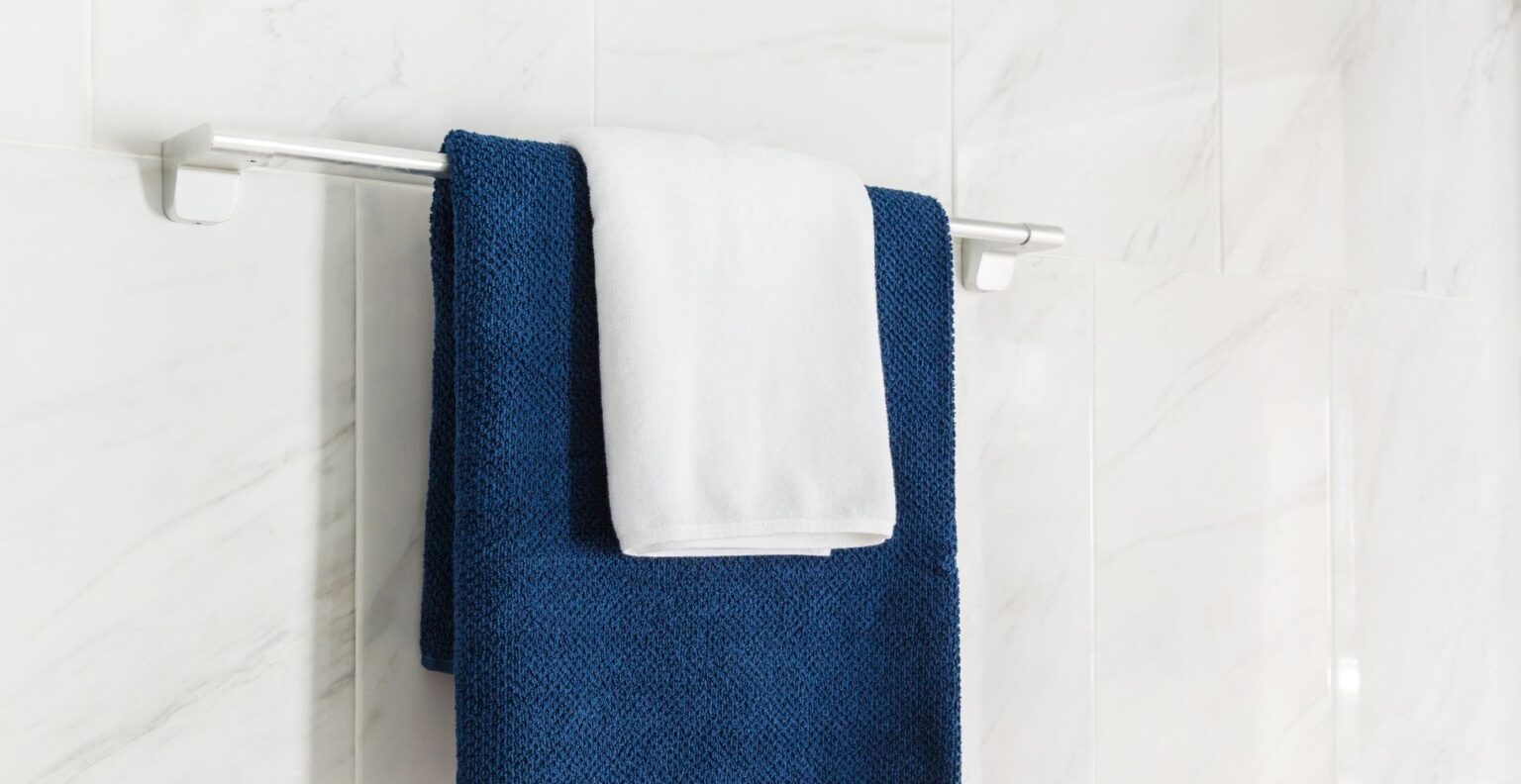 6 Best Towel Bars UK (2024 Review) Spruce Up!