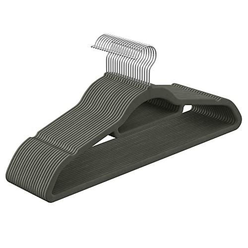 5 Best Coat Hangers UK (2024 Review) Spruce Up!