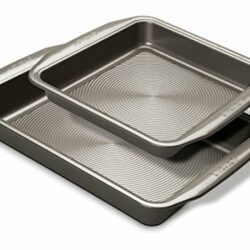 the-best-roasting-trays Circulon Momentum Deep Baking Trays Set of 2 - Non Stick Roasting Tins, Durable Dishwasher Safe Bakeware, 39 x 25.5cm & 25.5cm Square, Grey