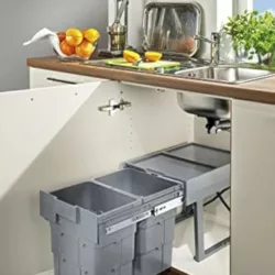 best-under-counter-kitchen-bins Brabantia 395246 Built-in Bin, 10 L - Black